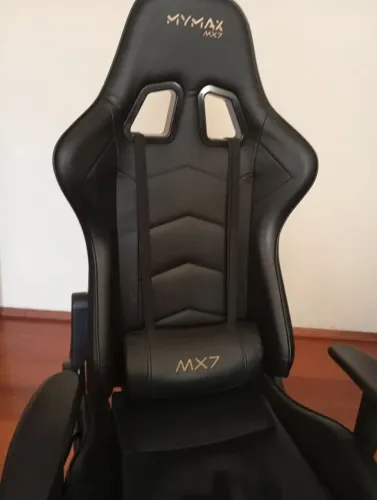 Cadeira gamer Mymax dourado com preto 