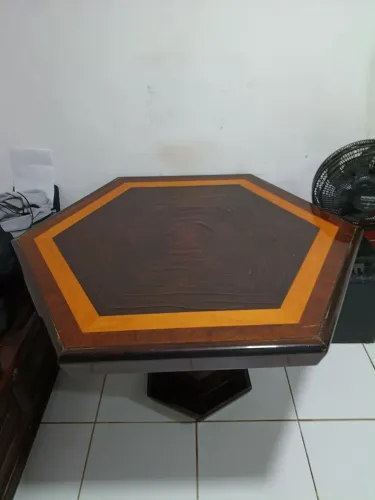 Mesa mogno hexagonal 