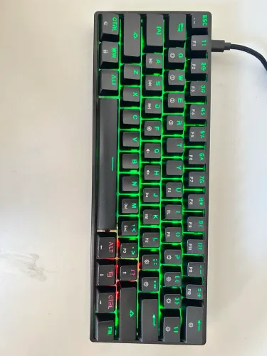 Teclado Mecânico Skylink GK61 Gateron Yellow, Switch Preto, USBC RGB!
