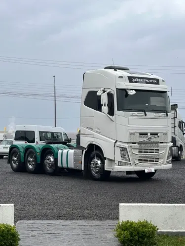 VOLVO FH 500 8X2 - VALOR DE REPASSE