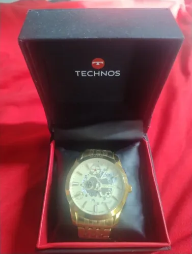 Relógio ? Technos 