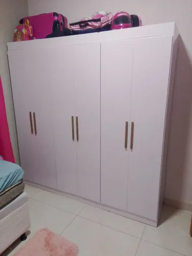 Guarda roupa novo solteiro