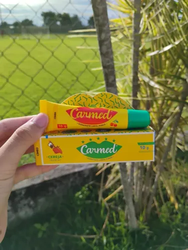 Carmed Canarinho RARO com a tampinha VERDE