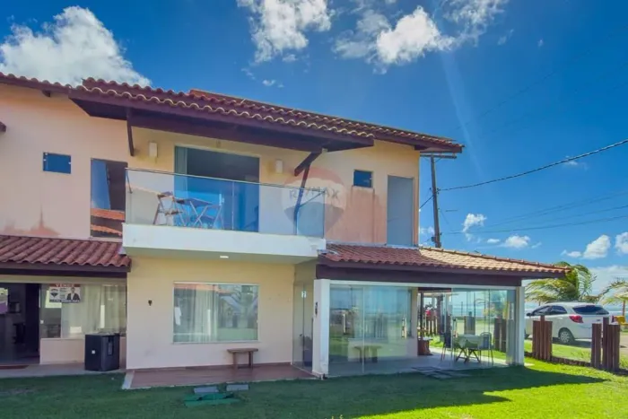 Casa 3 quartos mobiliada frente mar no Condomínio Recanto de Aratuba na Ilha de Itaparica