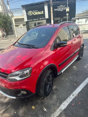 Volkswagen Crossfox 1.6 MI Total Flex 8V 5P 2013