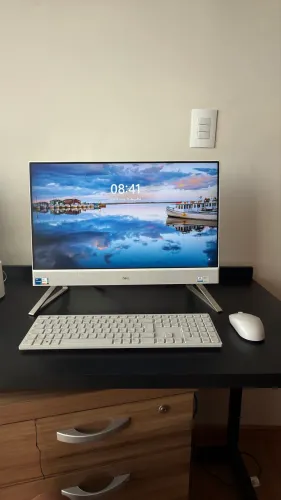 Dell Inspiron 24 All in One i7 12ª Geração 16GB SSD 512GB Tela 24 Full HD