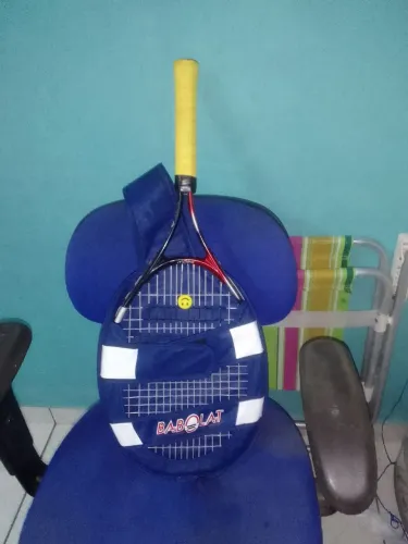 Raquete de tênis Babolat juvenil c/ suporte original