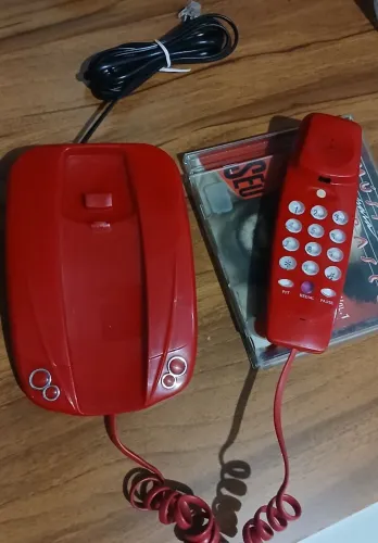 Telefone Fixo Vintage Maxtel Formato Carro Mercedes (Vermelho)