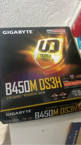 PLACA MÃE B450M DS3H