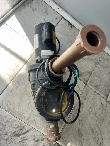 Motobomba Jacuzzi 15B-M 1,5 CV WEG - Pouco Uso