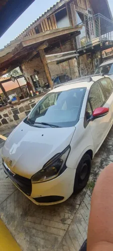 Peugeot 208 Active 1.2 Flex 12V 5P Mec. 2018