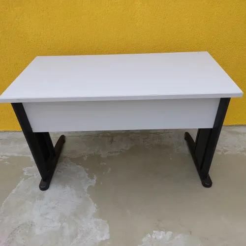 Mesa escritorio-1.20cm-B447