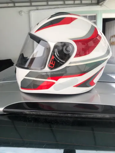 Capacete para moto novo