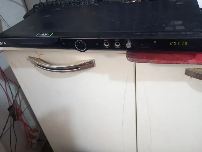 Dvd LG USB HDMI rca