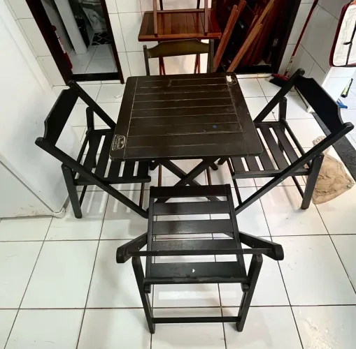 Conjunto de mesa de madeira Tramontina