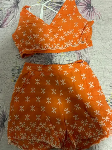 Conjunto cropped com short tamanho P