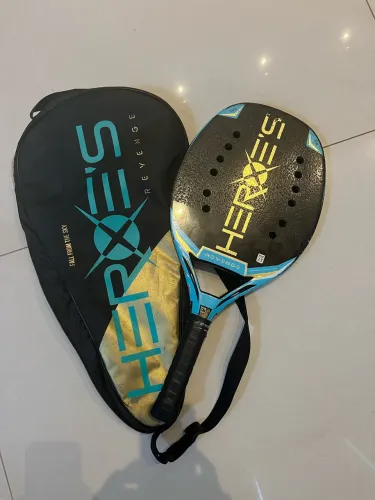 Vendo Raquete de Beach tennis