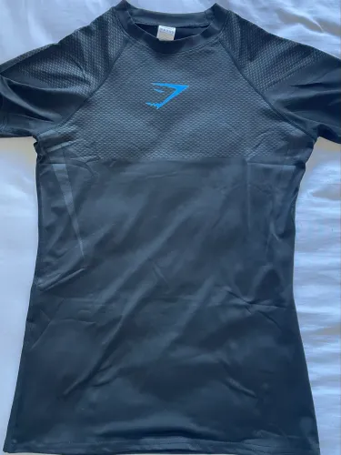 Camisa compressao GYMSHARK M