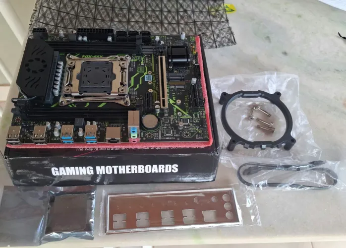 KIT UPGRADE PLACA MÃE X99 SZSJKJ (NOVA) + XEON E5 2670 V3