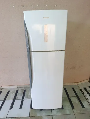 Geladeira Panasonic Frost Free 387 litros