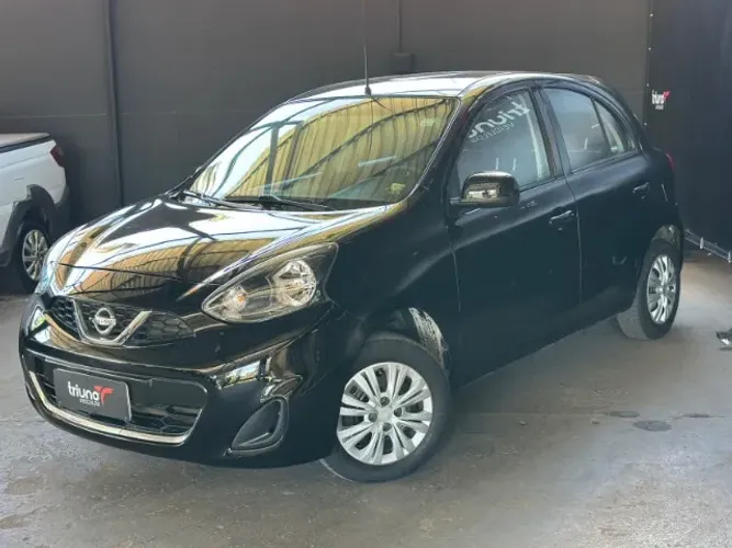 Nissan March S 1.0 12V Flex 5P 2015