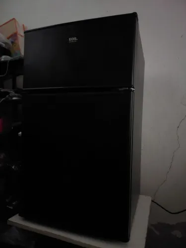 Frigobar mini geladeira com congelador duplex 1700