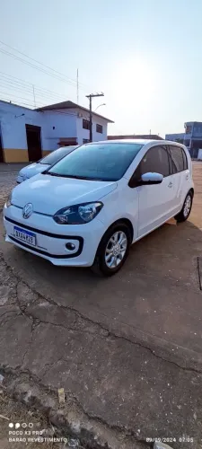 Volkswagen Up! High 1.0 Total Flex 12V 5P 2015