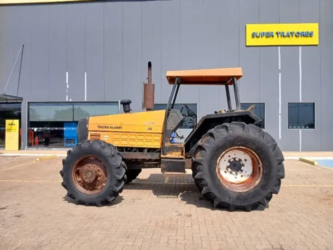 Trator Valtra 1780
