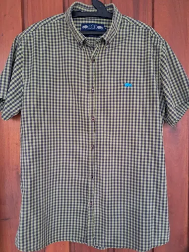 Camisa xadrez marca DOC 