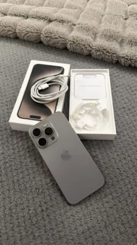 Iphone 15 pro titanium