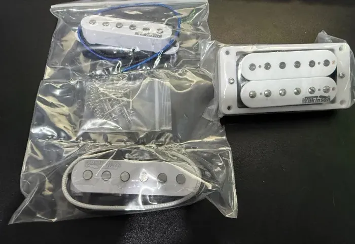 Set de Captadores de Guitarra Wilkinson Alnico 5 - SSH Branco Alnico V