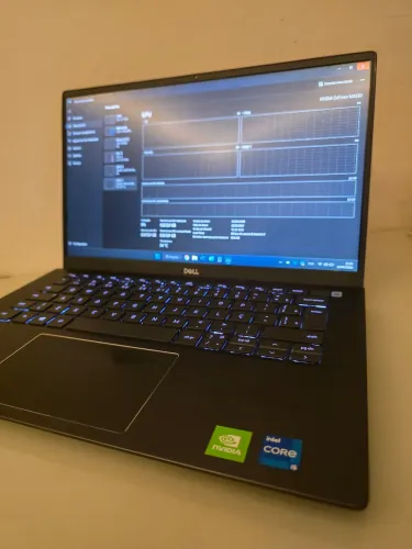 Notebook Dell Vostro Premium | Core i5 11th | NVidia MX330 2GB | 8GB DDR4 | 256GB NVMe |