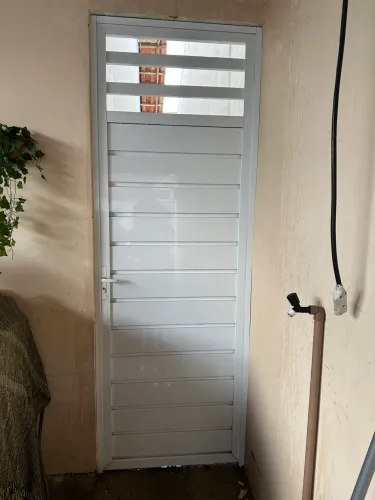 Portão alumínio 0,80 x 2,28