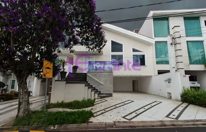Casa no Condominio Granja Olga II à venda, em Sorocaba-SP