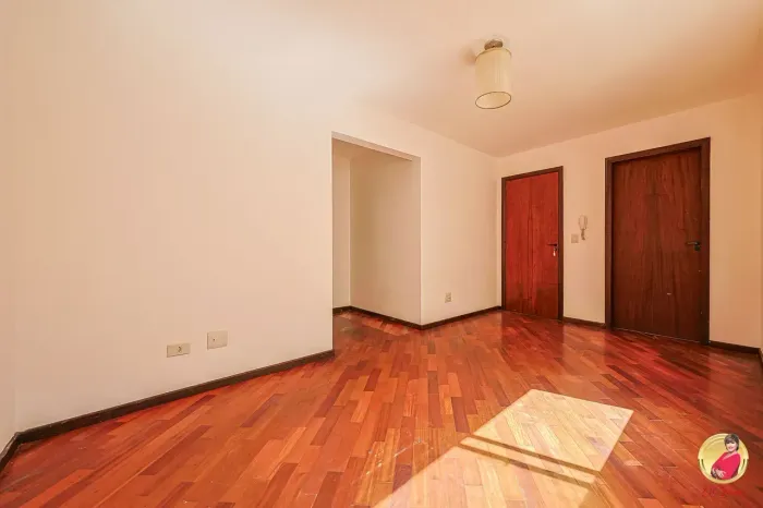 Apartamento para venda com 39 metros quadrados com 1 quarto em Centro Cívico - Curitiba -