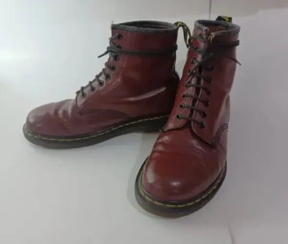 Bota coturno Doc Martens 1460 original