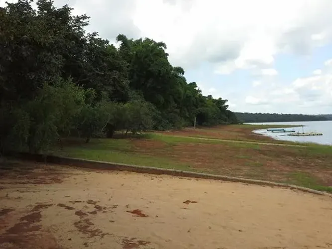 Terreno (Em condomínio) à Venda, 1010m² - Bairro Balneário Quintas do Lago em Cláudio