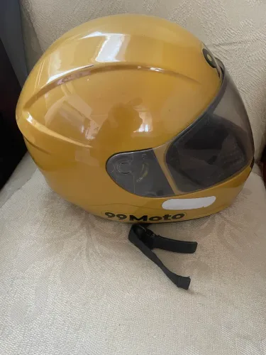 Capacete