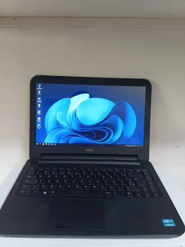 Notebook Dell core i3, 4gb de ram, HD de 500gb, windows 10
