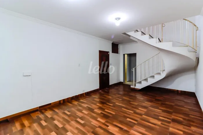 Casa 4 quartos para alugar no(a) Vila Constança