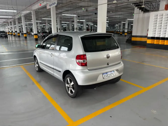 Volkswagen Fox Plus 1.0mi/ 1.0mi Total Flex 8V 3P 2009