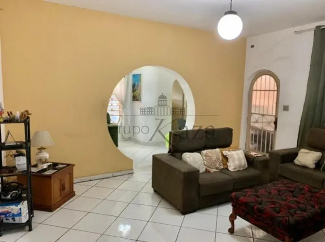 Casa / Sobrado - localizado centro - Taubaté - 6 Dormitórios - 400m²