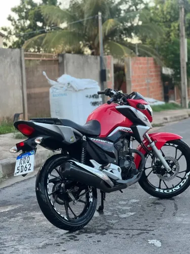 Vendo Titan 160 