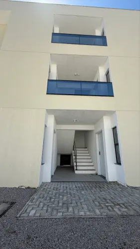APARTAMENTO P/ALUGUEL NA LAGOA REDONDA COM 02 QUARTOS