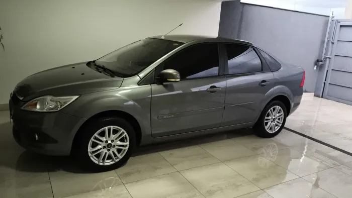 Ford Focus Sedan 2.0 16v/2.0 16V Flex 4P 2012