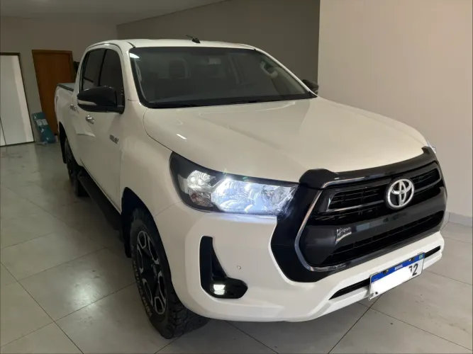 Toyota Hilux CD SRV 4X4 2.8 TDI Diesel Aut. 2022
