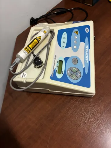 Equipamento de fisioterapia Laser pulse 908nm