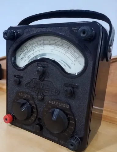 Antigo Voltimetro analogico vintage AvoMeter M8 \ Fabricação Inglesa 