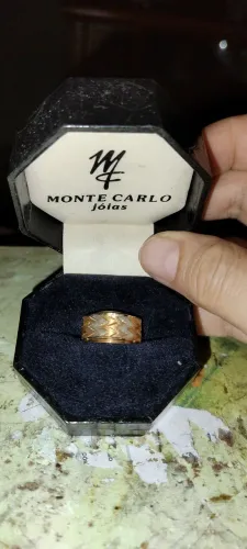 Anel ouro Monte Carlo