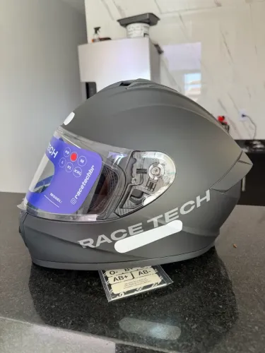 Vendo capacete novo